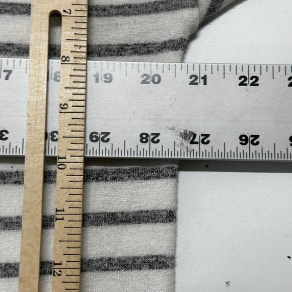 Banana Republic Hoodie Womens Size M Gray White Striped Lightweight VNeck STAINS - Picture 7 of 10